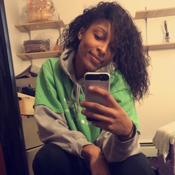 Meet your Posher, Chaq - Picture 1 of 1